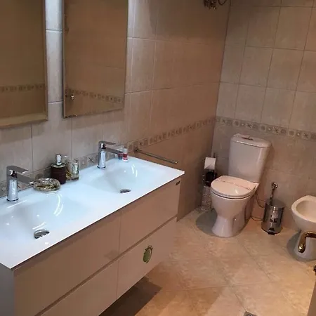 Casa Real B 5-1 アパート *