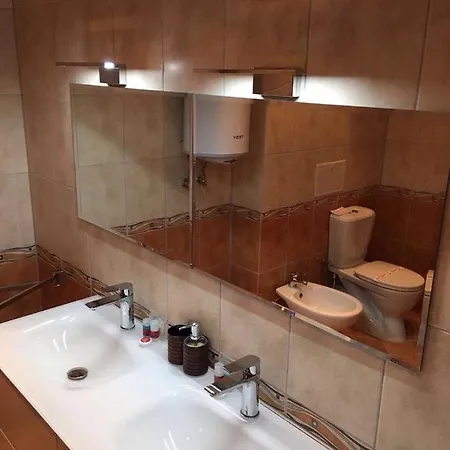 Casa Real B 5-1 * スヴェティ・ヴラス