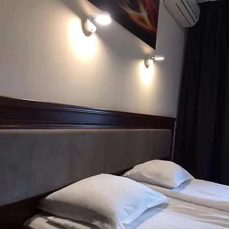 Апартаменты Casa Real B 5-1 *